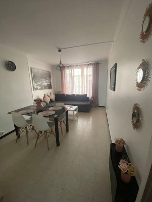 Appartement T4 A Deux Pas De La Gare St Charles Марсилия Екстериор снимка