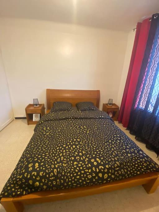 Appartement T4 A Deux Pas De La Gare St Charles Марсилия Екстериор снимка